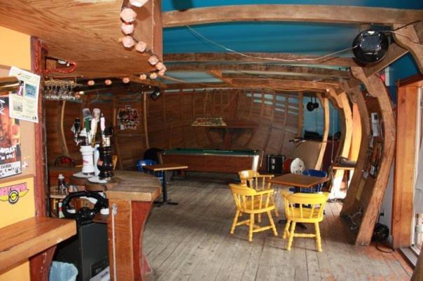 فندق صغير Auberge Jeunesse De Tadoussac