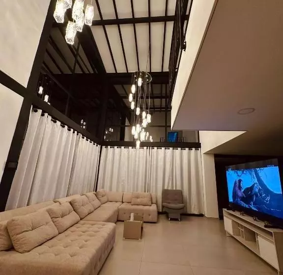 Aamiaismajoitus (B&B) Casa Fénix