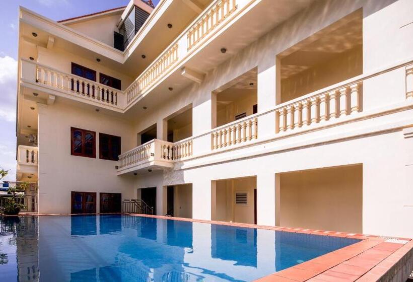 ホテル Amara Palace