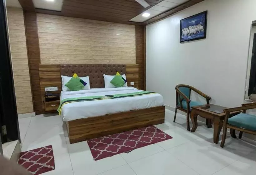 ホテル Gloab Residency Near Delhi Airport