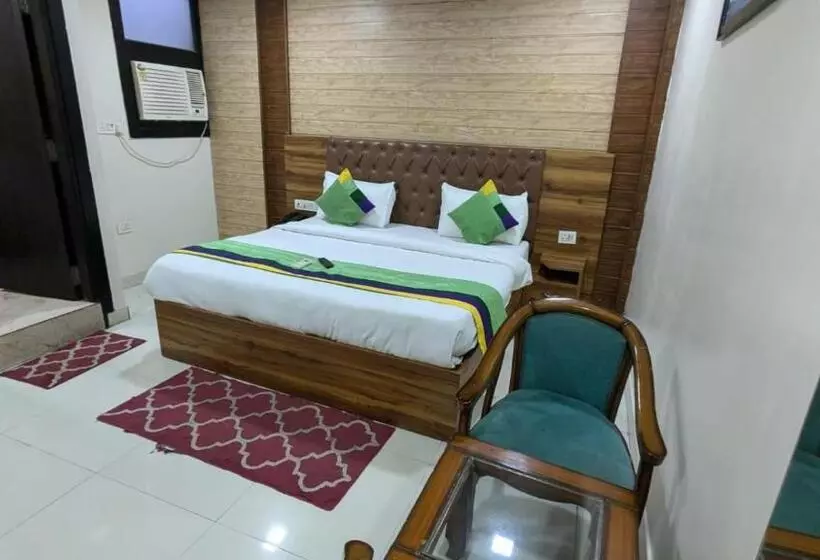 ホテル Gloab Residency Near Delhi Airport