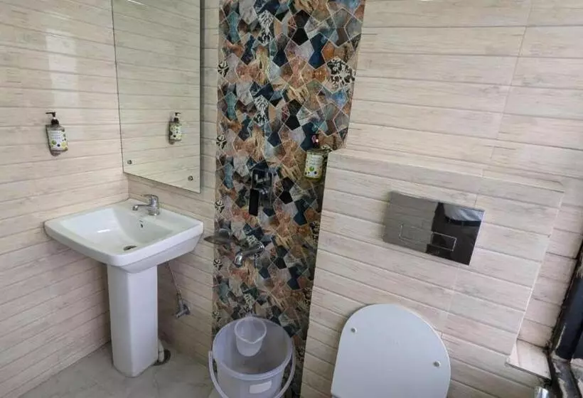 ホテル Gloab Residency Near Delhi Airport