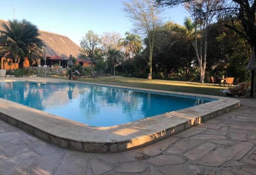 هتل Khorab Safari Lodge