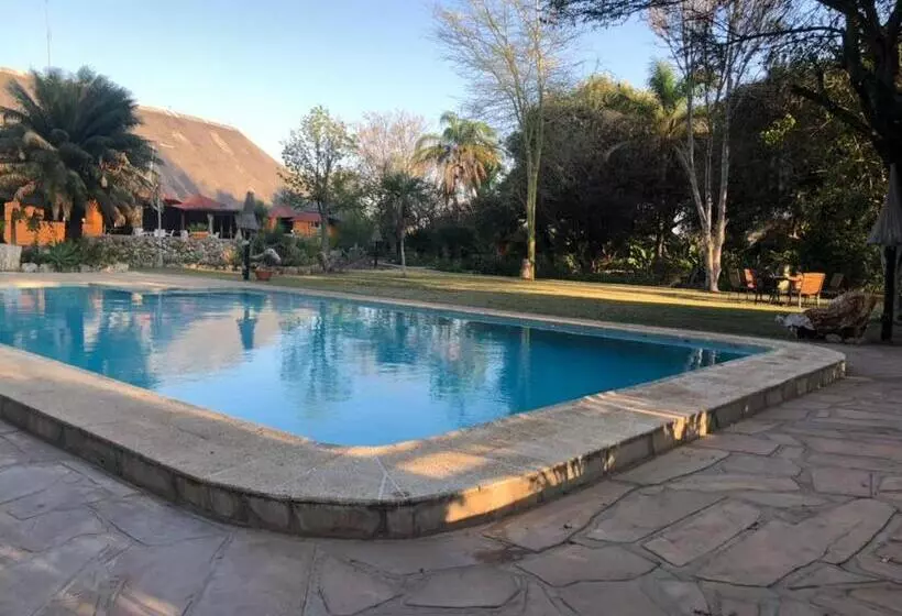 هتل Khorab Safari Lodge