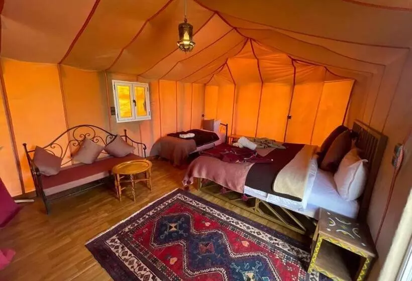 ホテル Merzouga All Inclusive Glamping