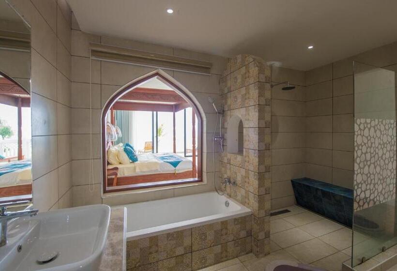 Hotel Shukran Palace