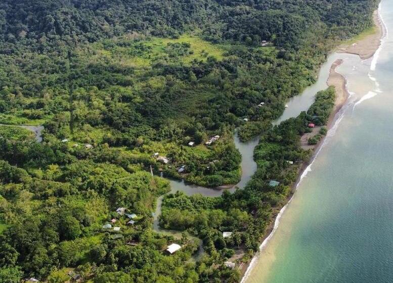 Panzió Bahía Paisa