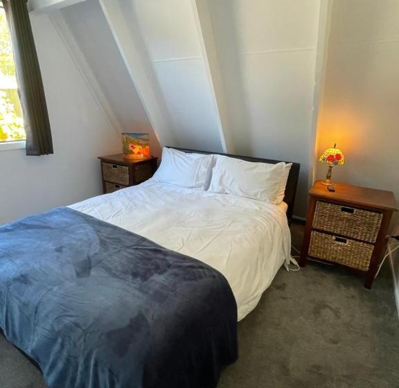 Pensionat Ferniehurst Stopover