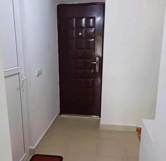 پانسیون Kutaisi Apartment