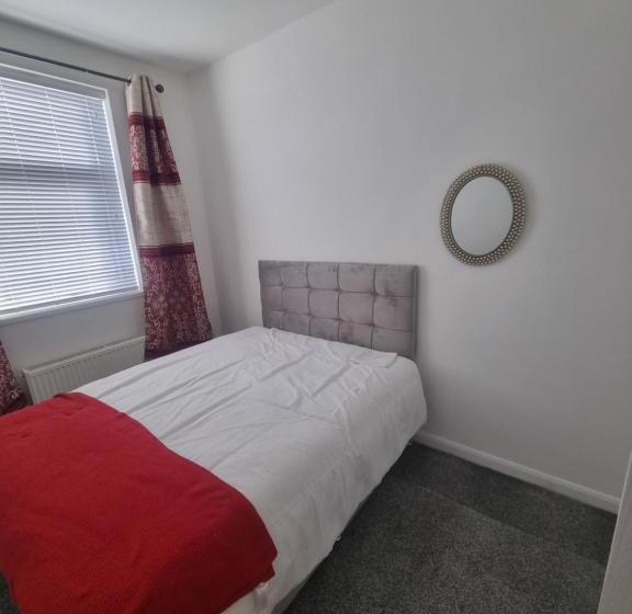 بنسيون Southampton Bridge Rooms By Afl