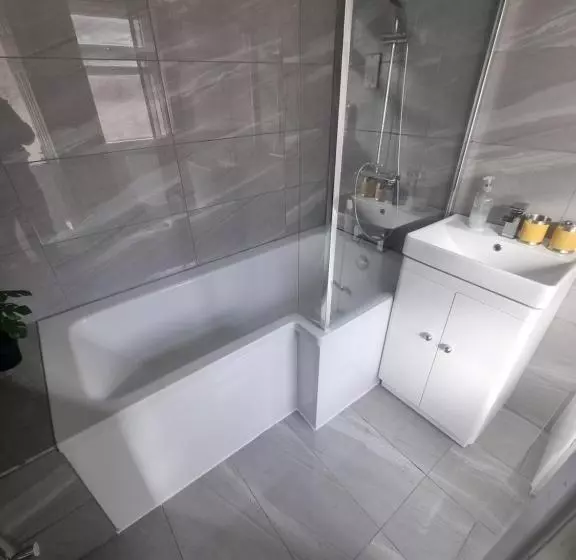 Majatalo Southampton Bridge Rooms By Afl