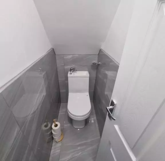 Majatalo Southampton Bridge Rooms By Afl