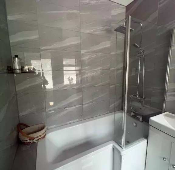 Majatalo Southampton Bridge Rooms By Afl