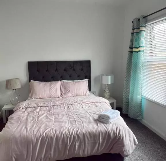 Majatalo Southampton Bridge Rooms By Afl