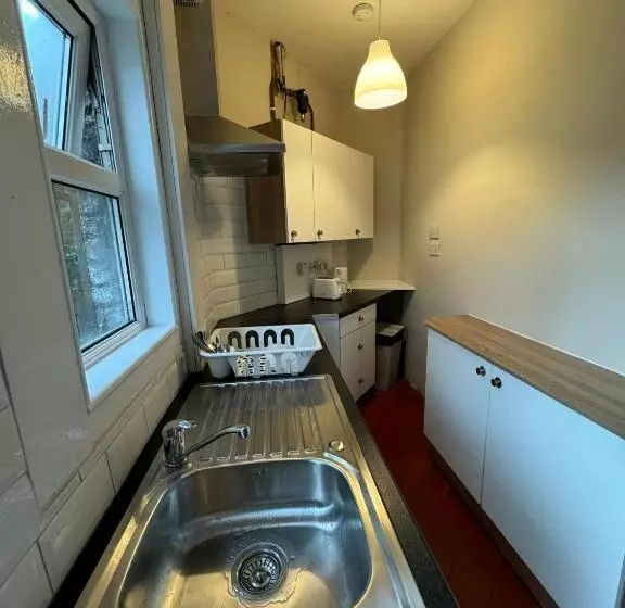 پانسیون Superb Double Room Beside Croke Park   3