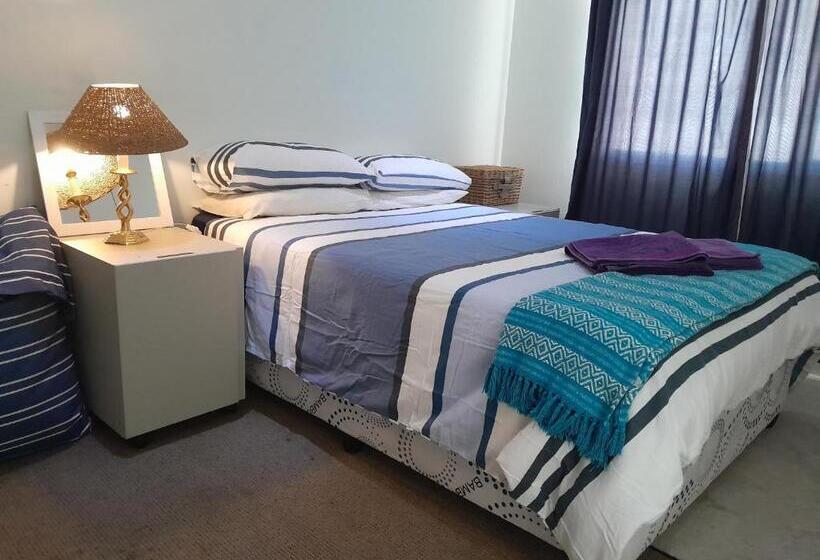 펜션 Woburn Guest House