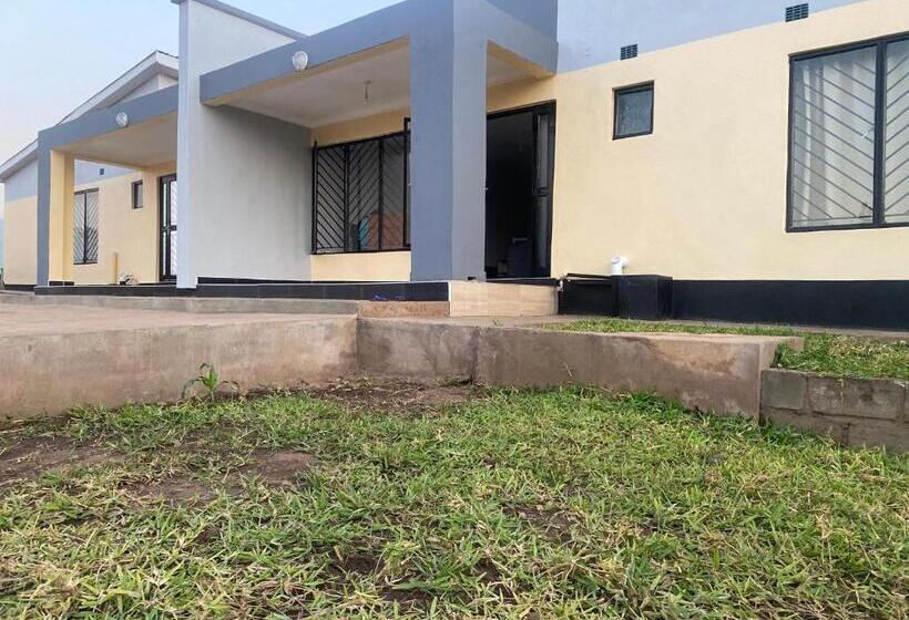 تختخواب و صبحانه Dnc Comfort Suites