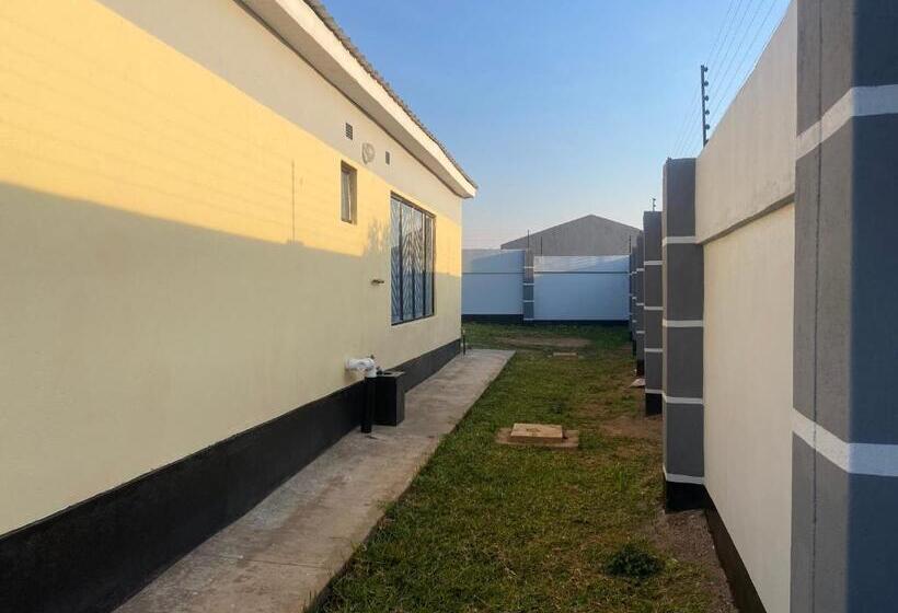 تختخواب و صبحانه Dnc Comfort Suites