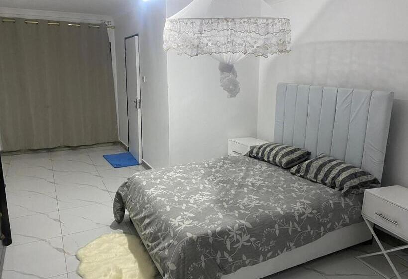 تختخواب و صبحانه Dnc Comfort Suites