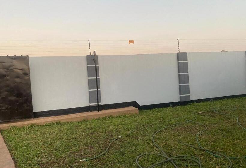 تختخواب و صبحانه Dnc Comfort Suites