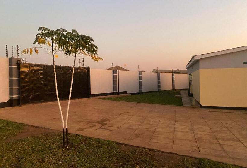 تختخواب و صبحانه Dnc Comfort Suites