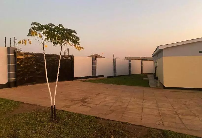 تختخواب و صبحانه Dnc Comfort Suites