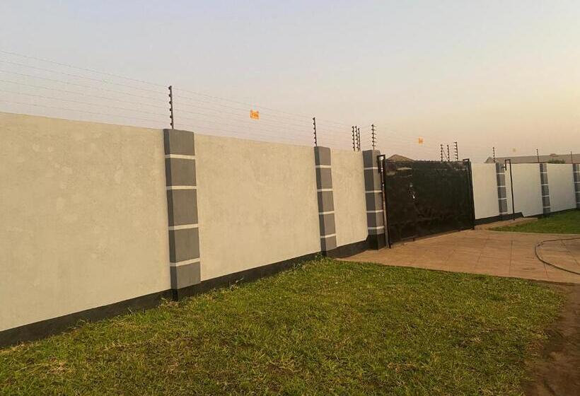 تختخواب و صبحانه Dnc Comfort Suites