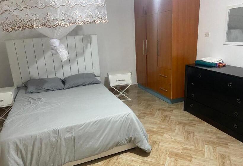 تختخواب و صبحانه Dnc Comfort Suites