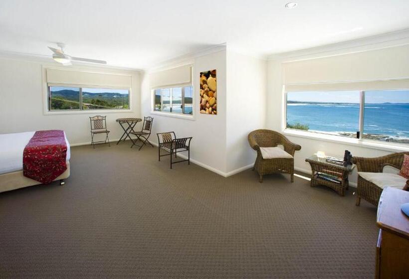 Bed and Breakfast Solitary Islands Lodge