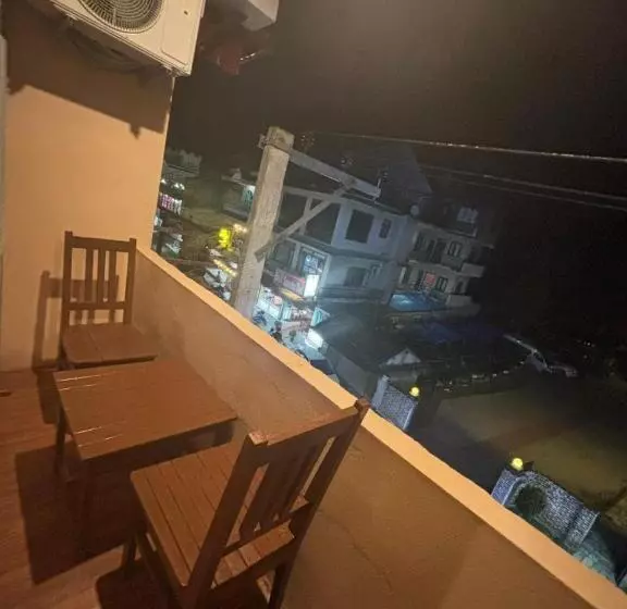 Chandrama Hotel And Restaurant