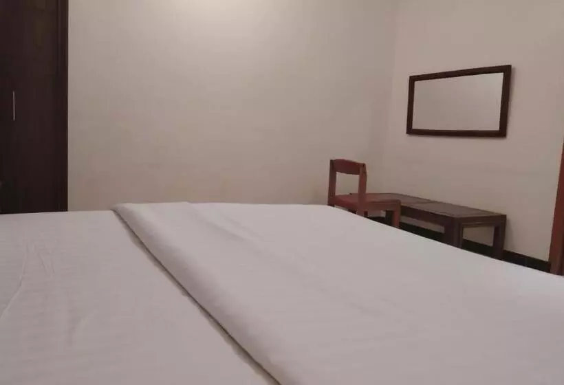 Hotelli كيان الين خميس