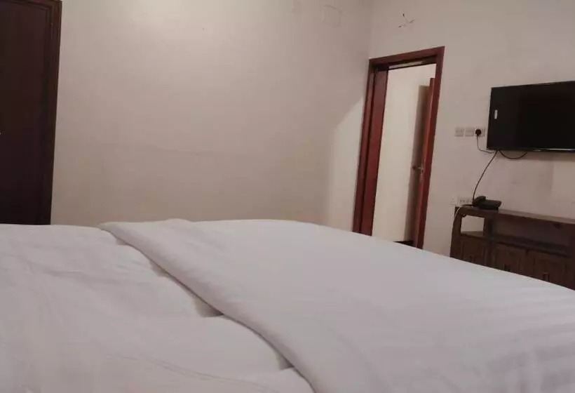 Hotelli كيان الين خميس