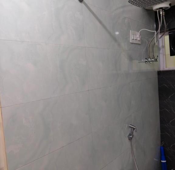 Отель Deer Park