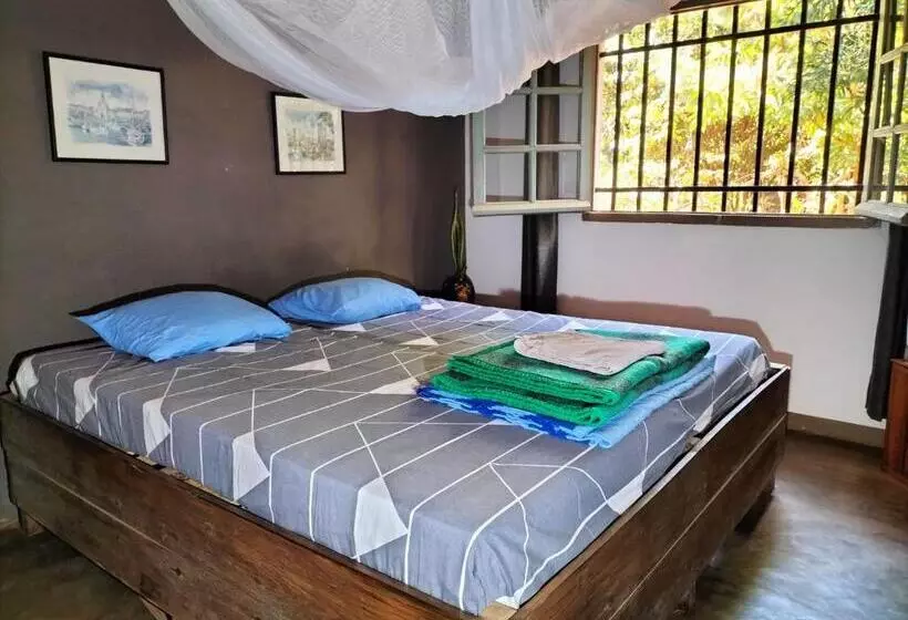 هتل Ferme D Ambohimanga