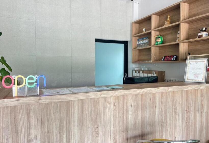 Hotel Klong Cafe & Resort