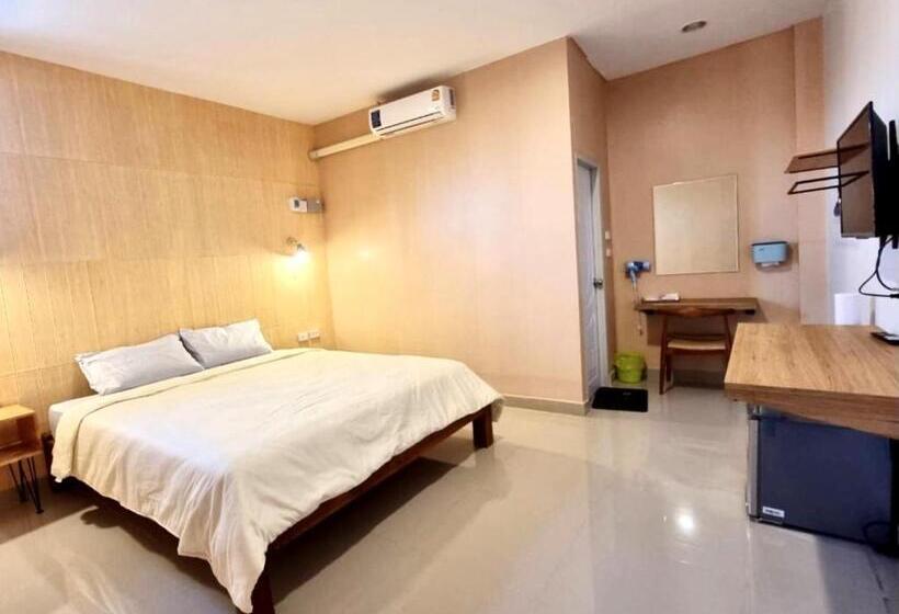 Hotel Klong Cafe & Resort