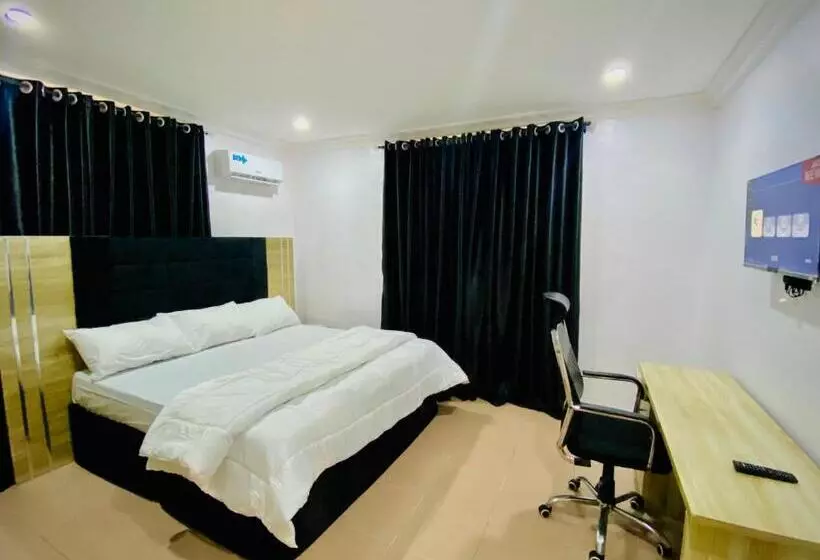 هتل Lekki Cardinal Homes