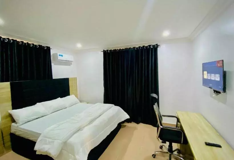 هتل Lekki Cardinal Homes