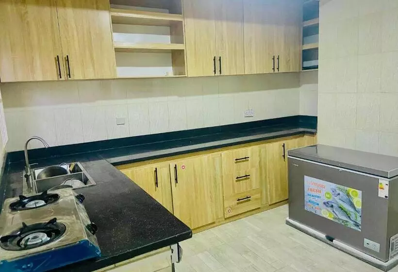 هتل Lekki Cardinal Homes