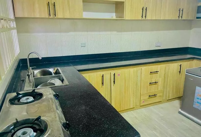 هتل Lekki Cardinal Homes