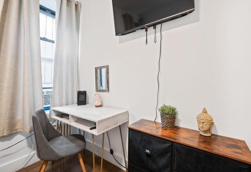 호텔 Spacious Modern Chinatown 3 Bedrooms