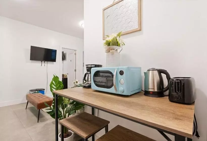 هتل Spacious Modern Chinatown 3 Bedrooms