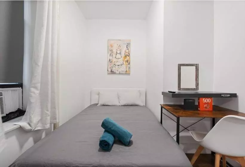 هتل Spacious Modern Chinatown 3 Bedrooms