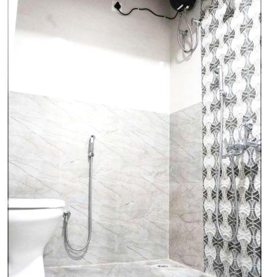 هتل Unique Homestay