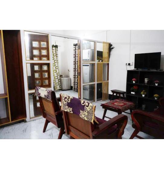 هتل Unique Homestay