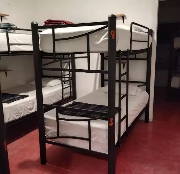 ペンション Anamaya Hostal