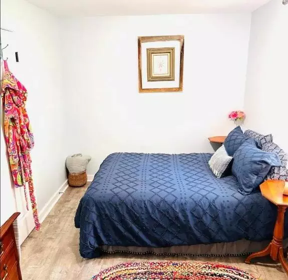 پانسیون Cici S Guest House