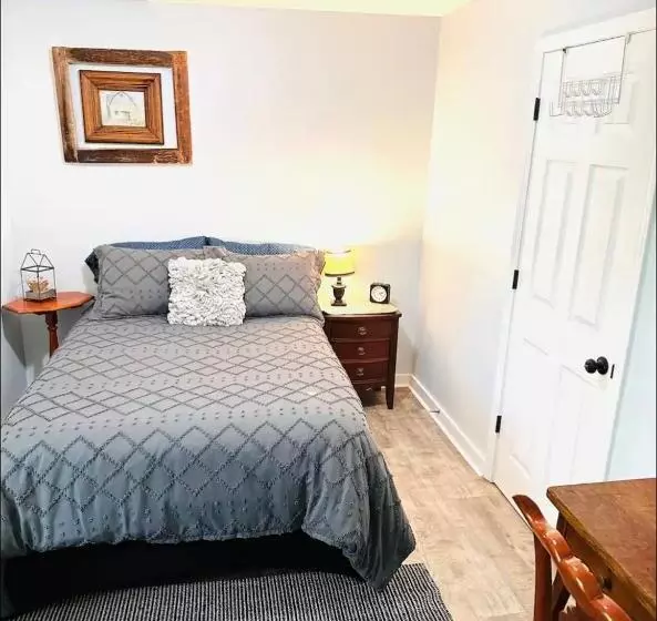پانسیون Cici S Guest House