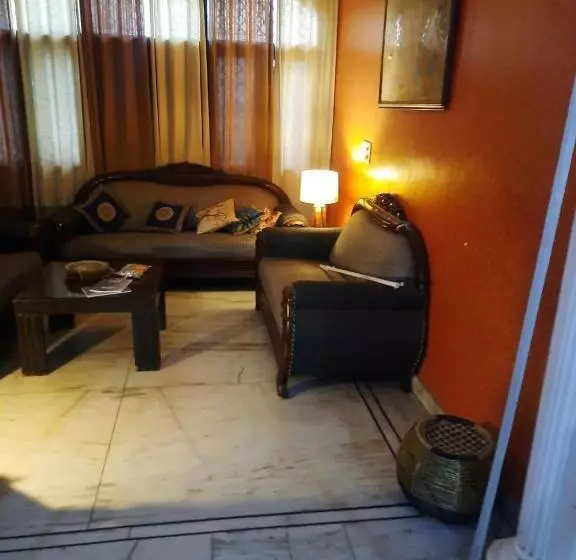 Majatalo Guest House