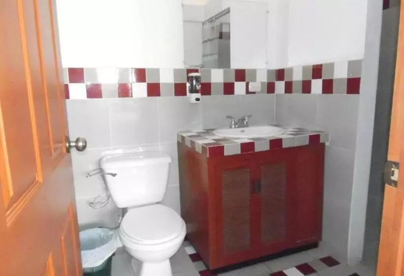 ペンション Hostal Cumbres De El Salvador